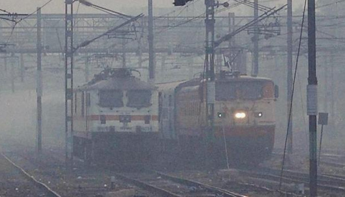 45delhiboundtrainscancelledduetodensefog